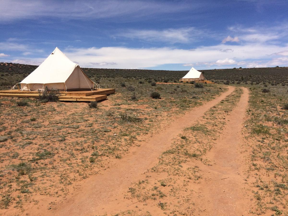 Shash Dine' Ecoretreat Page Exterior foto